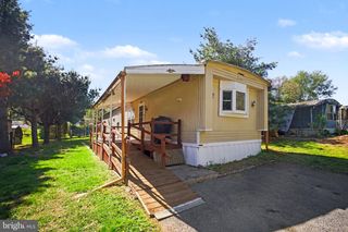 134 LOCUST LN, New Providence, PA 17560