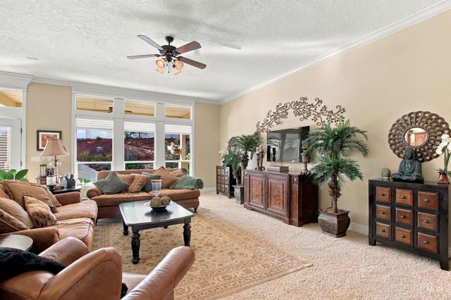 3150 S Glacier Bay Way, Meridian, ID 83642