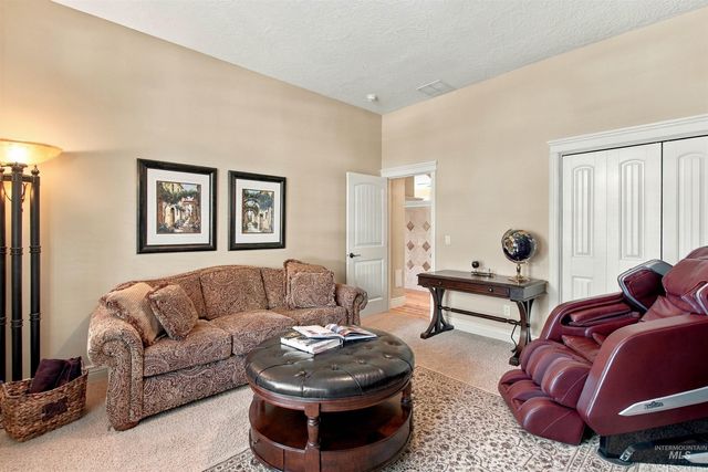 3150 S Glacier Bay Way, Meridian, ID 83642
