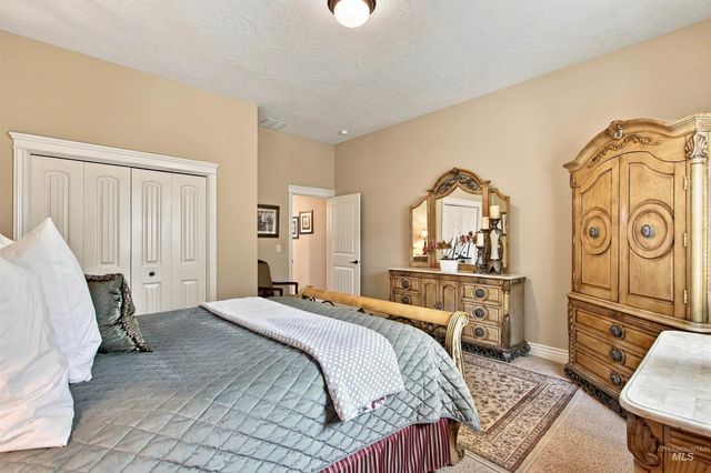 3150 S Glacier Bay Way, Meridian, ID 83642