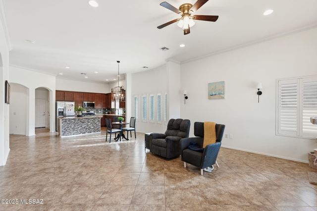 9625 N Hebden Way, Marana, AZ 85653