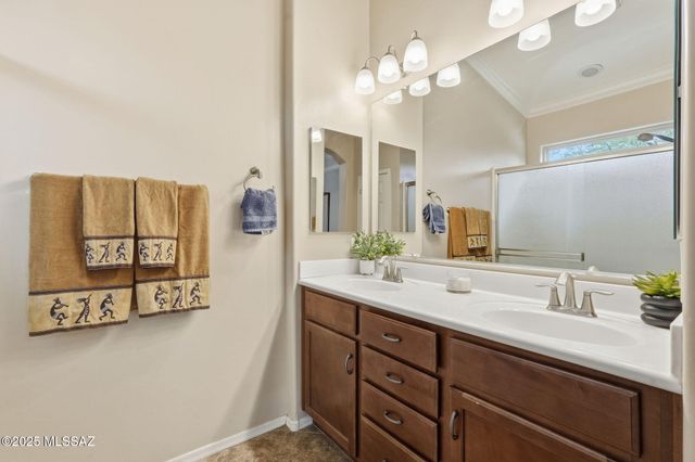 9625 N Hebden Way, Marana, AZ 85653