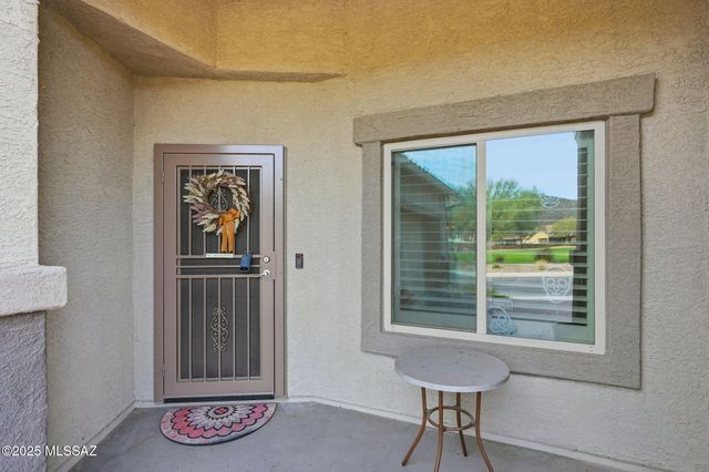 9625 N Hebden Way, Marana, AZ 85653