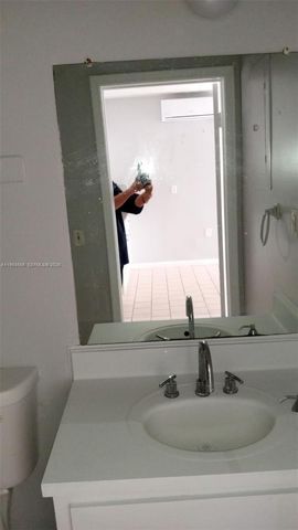 1855 Cleveland St A, Hollywood, FL 33020