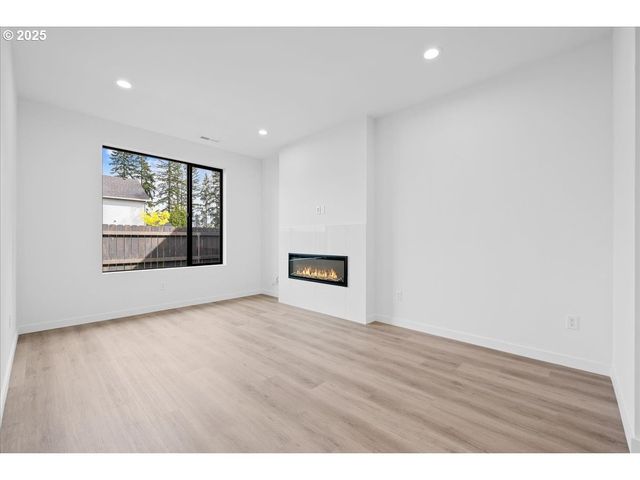5029 Ne 113TH Loop, Vancouver, WA 98686