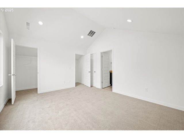 5029 Ne 113TH Loop, Vancouver, WA 98686