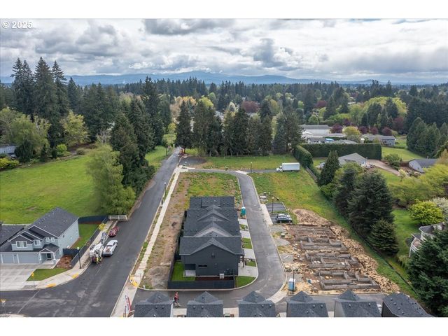 5029 Ne 113TH Loop, Vancouver, WA 98686