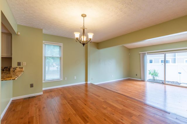 5814 Elmbridge Lane, Dublin, OH 43016