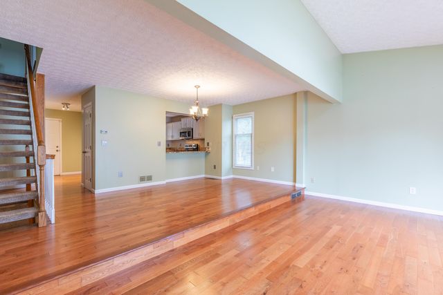 5814 Elmbridge Lane, Dublin, OH 43016