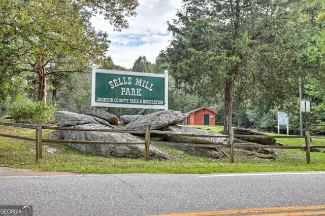 1631 Mount Moriah Road, Hoschton, GA 30548