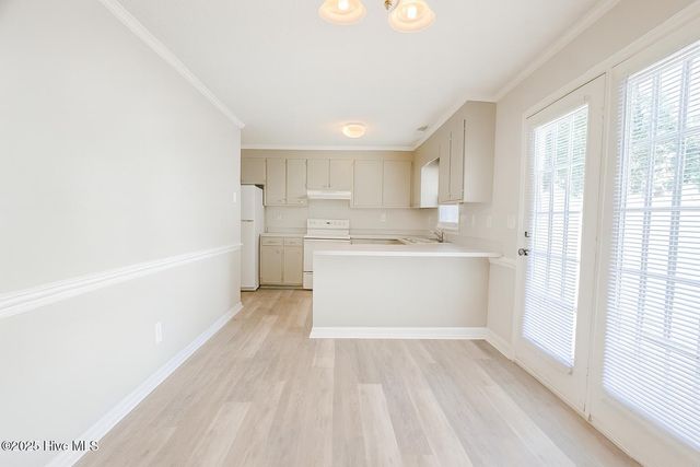 1117 Grovemont Drive I4, Greenville, NC 27834