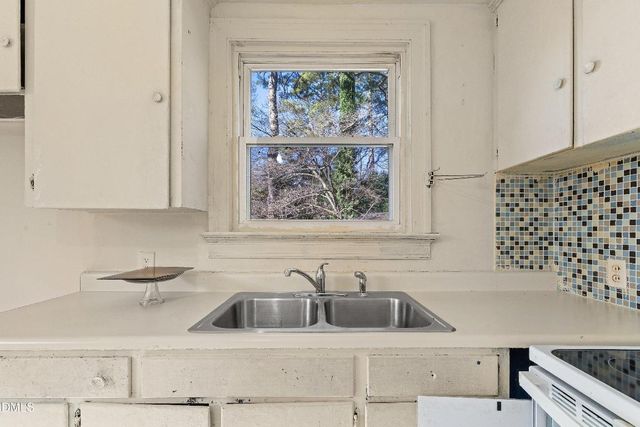 1205 Watauga Street, Raleigh, NC 27604