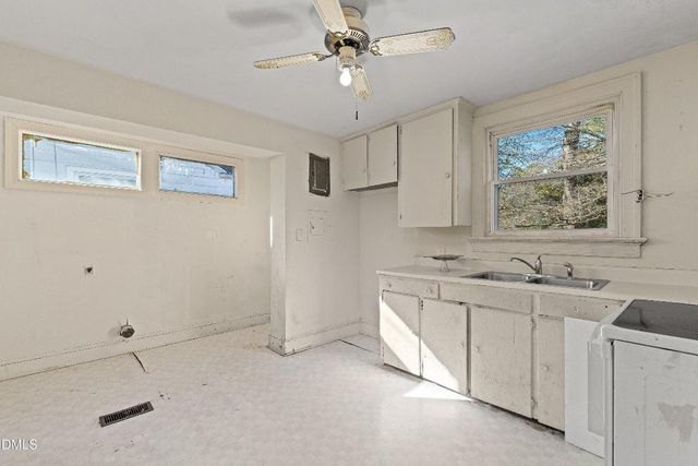 1205 Watauga Street, Raleigh, NC 27604