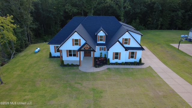 217 Byhalia Creek Farms Road, Byhalia, MS 38611