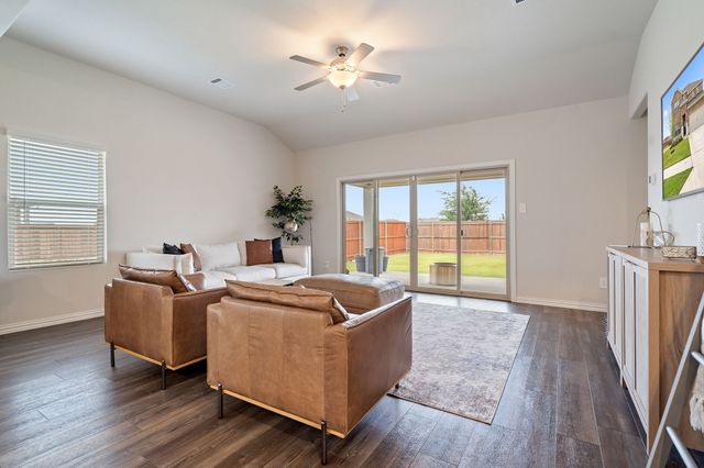 2232 Sun Star Drive, Haslet, TX 76052