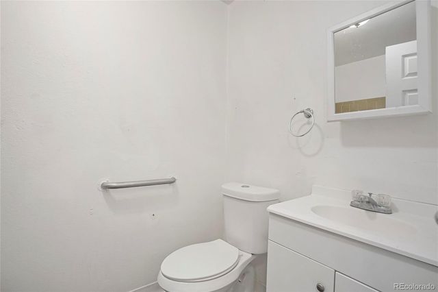 1744 Boston Street, Aurora, CO 80010