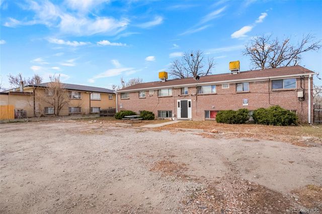 1744 Boston Street, Aurora, CO 80010