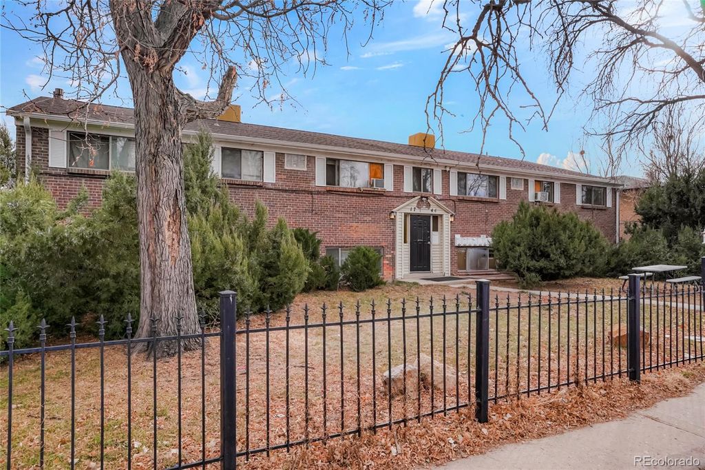 1744 Boston Street, Aurora, CO 80010