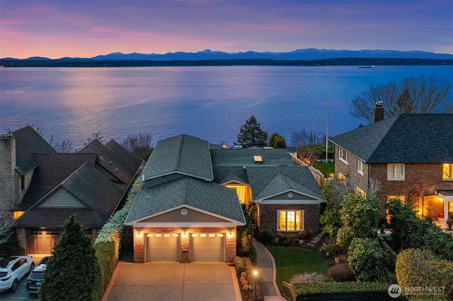 2629 46th Avenue W, Seattle, WA 98199