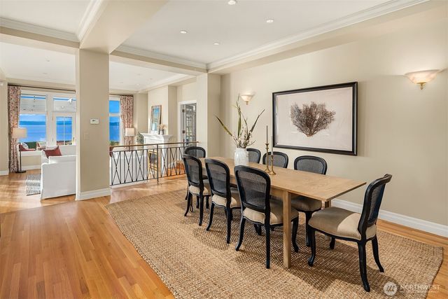 2629 46th Avenue W, Seattle, WA 98199