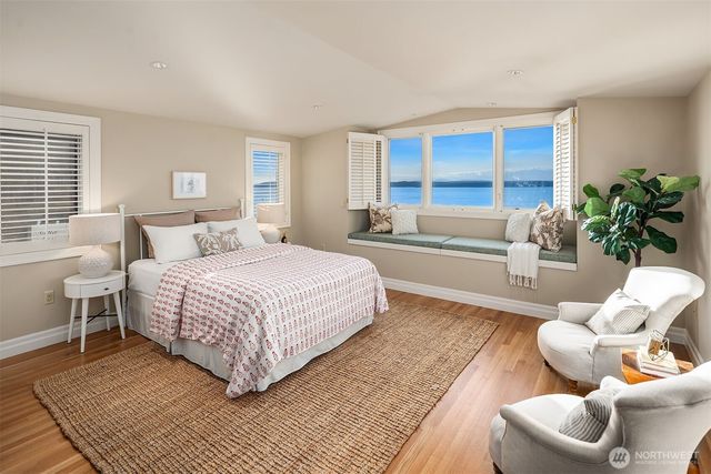 2629 46th Avenue W, Seattle, WA 98199