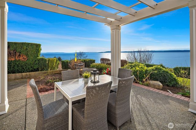 2629 46th Avenue W, Seattle, WA 98199