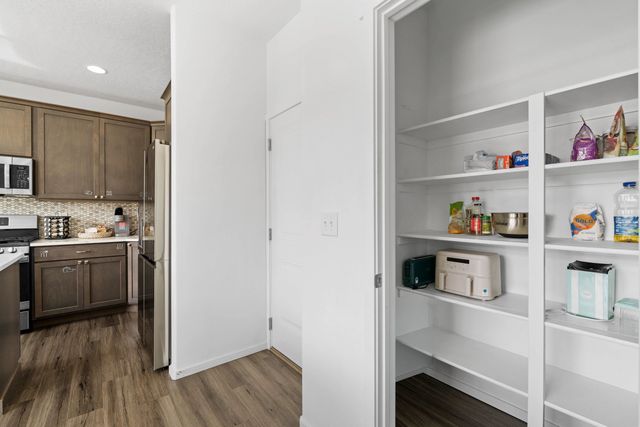 12949 W 1st Ave, Airway Heights, WA 99001