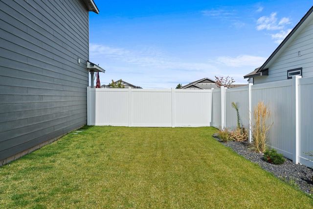 12949 W 1st Ave, Airway Heights, WA 99001
