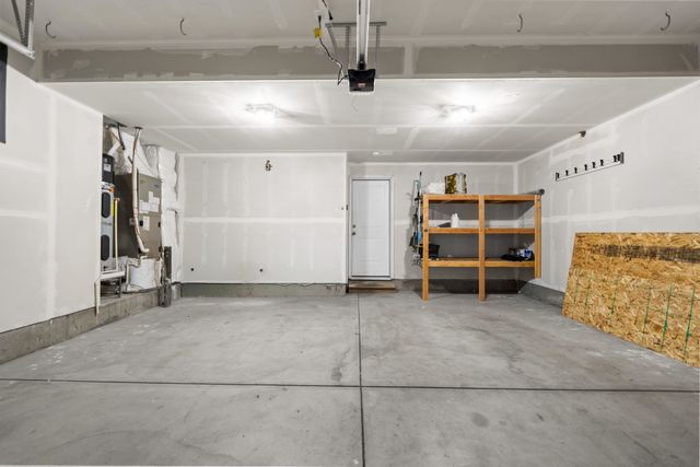 12949 W 1st Ave, Airway Heights, WA 99001