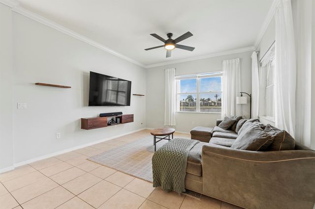 625 SW Long Key Court, Port St. Lucie, FL 34986