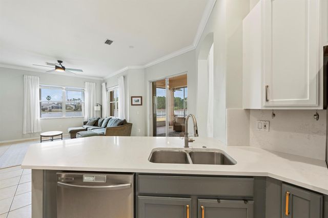 625 SW Long Key Court, Port St. Lucie, FL 34986