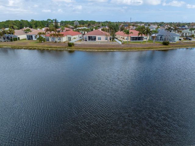 625 SW Long Key Court, Port St. Lucie, FL 34986
