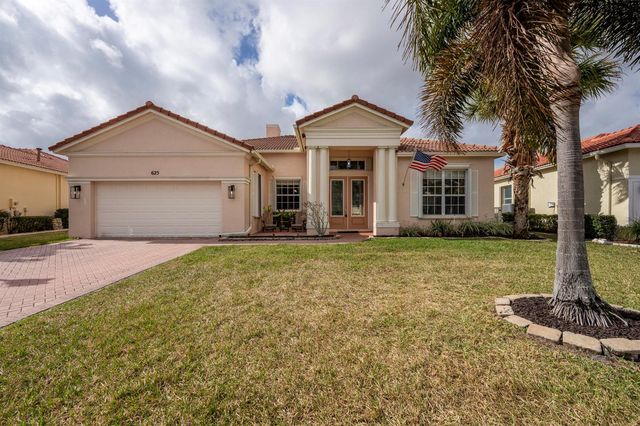 625 SW Long Key Court, Port St. Lucie, FL 34986