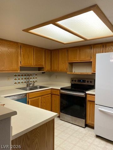 3450 ERVA Street 125, Las Vegas, NV 89147