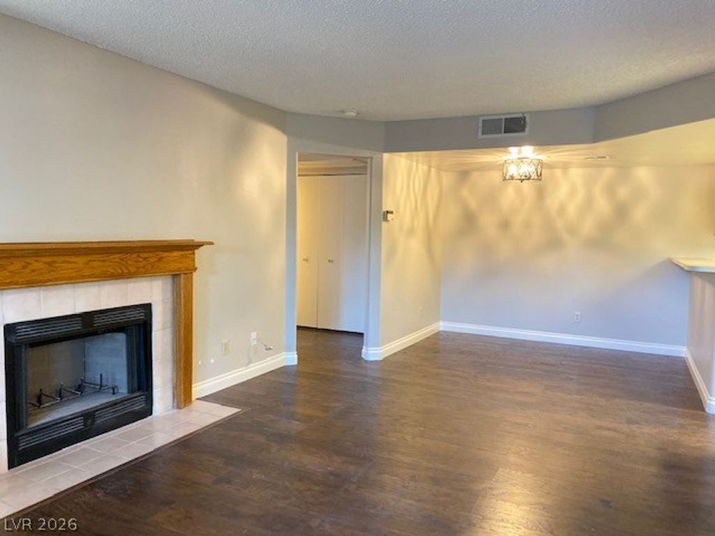 3450 ERVA Street 125, Las Vegas, NV 89147