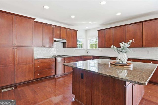5025 Shelbourne Drive, Cumming, GA 30041