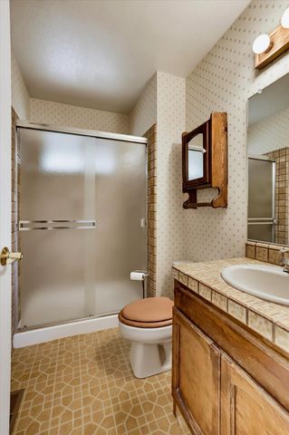 14500 Idaho Maryland Rd, Nevada City, CA 95959