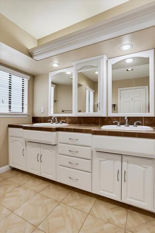 14500 Idaho Maryland Rd, Nevada City, CA 95959