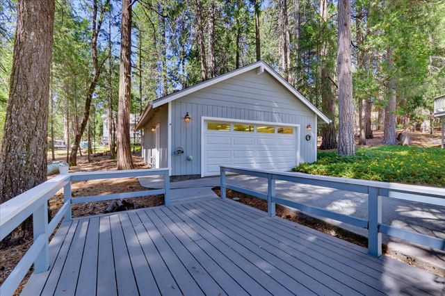 14500 Idaho Maryland Rd, Nevada City, CA 95959