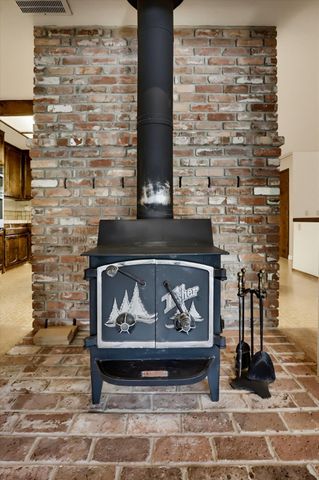 14500 Idaho Maryland Rd, Nevada City, CA 95959