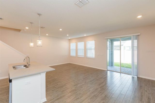 1119 LADY GOULDIAN COURT, Tampa, FL 33613