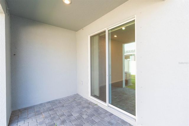 1119 LADY GOULDIAN COURT, Tampa, FL 33613