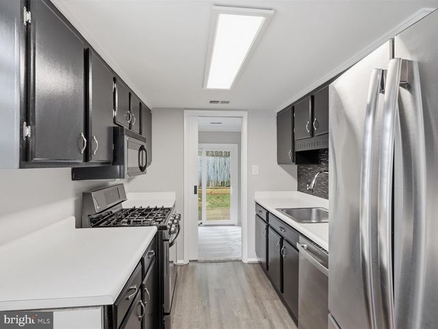12703 TORRINGTON ST, Woodbridge, VA 22192