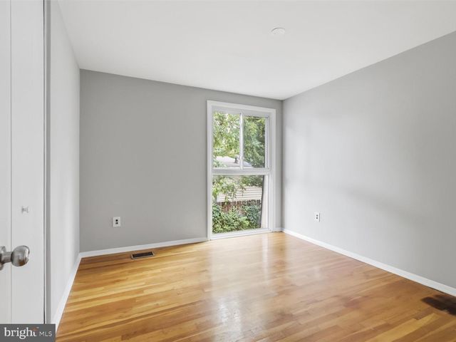 12703 TORRINGTON ST, Woodbridge, VA 22192