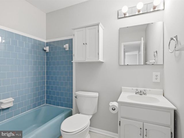 12703 TORRINGTON ST, Woodbridge, VA 22192