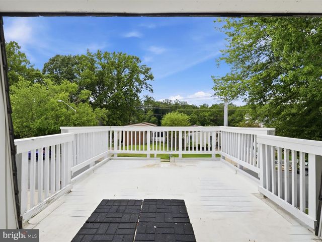 12703 TORRINGTON ST, Woodbridge, VA 22192