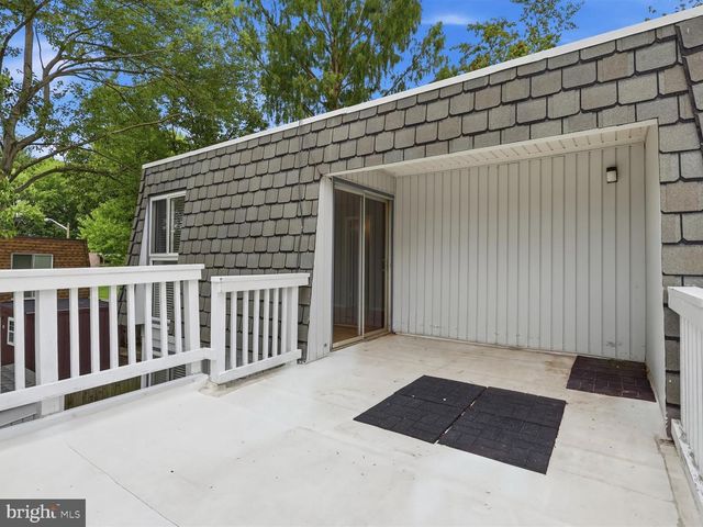 12703 TORRINGTON ST, Woodbridge, VA 22192