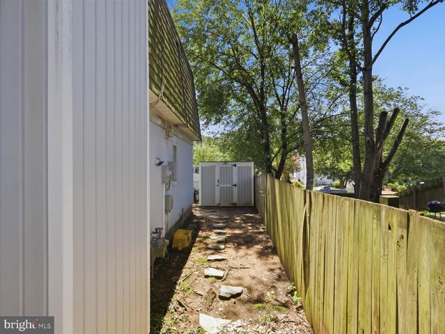 12703 TORRINGTON ST, Woodbridge, VA 22192
