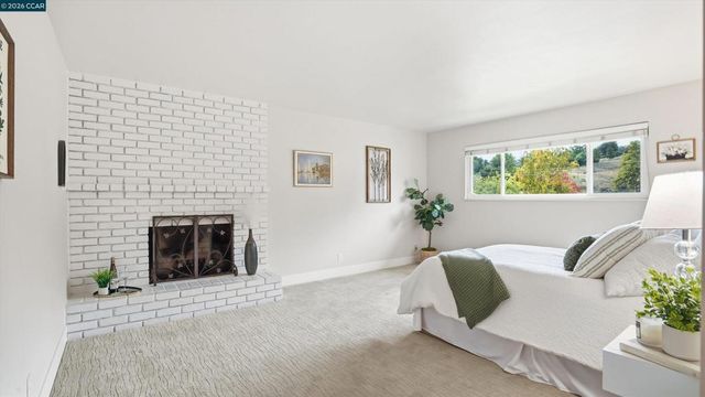 235 Appalachian Dr, Martinez, CA 94553