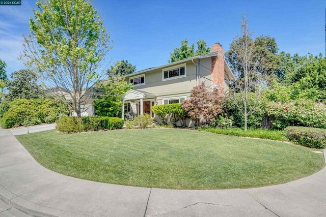 235 Appalachian Dr, Martinez, CA 94553